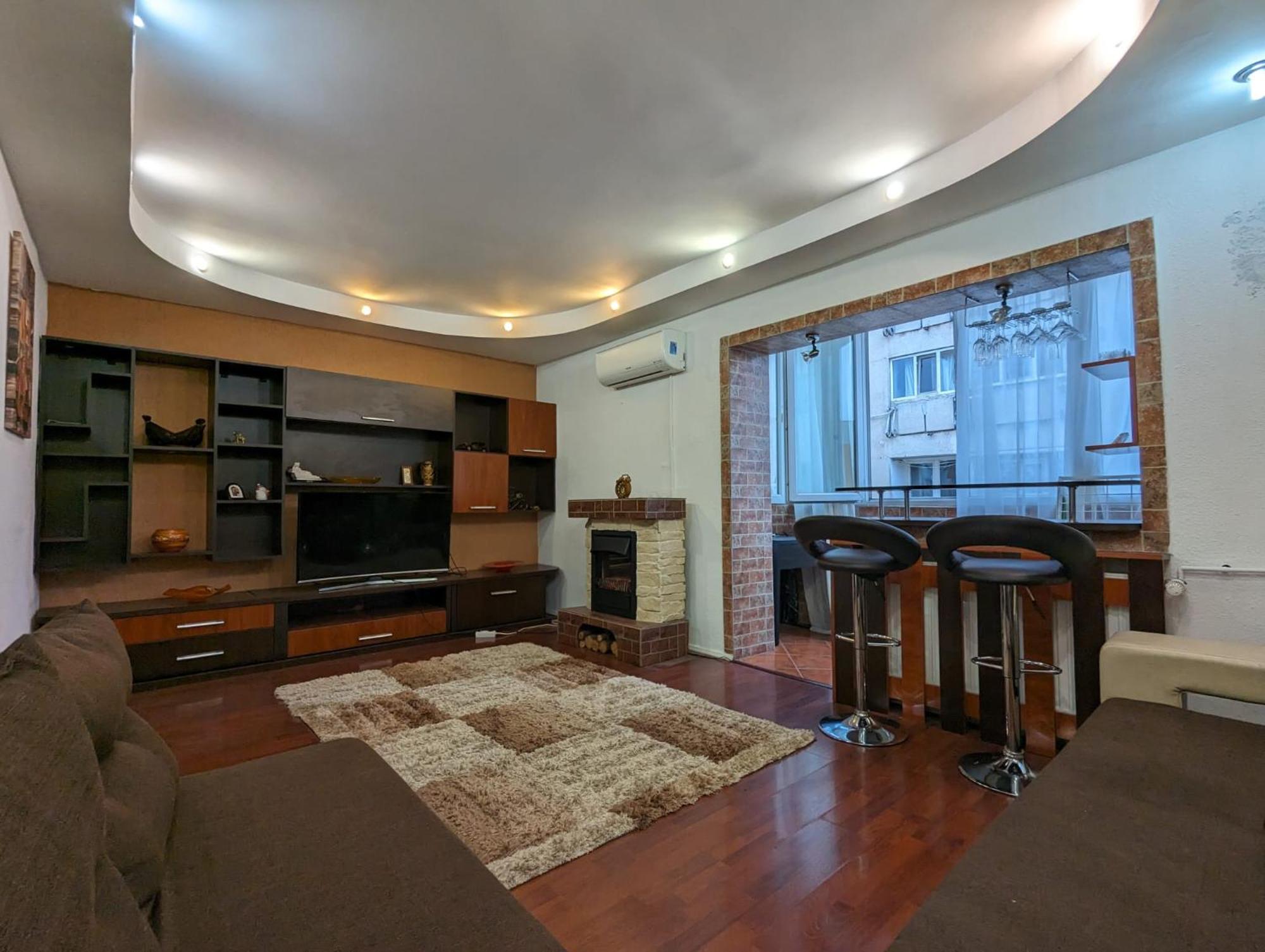 בוקרשט Modern Oasis With A Cozy Fireplace Your Stylish Apartment Minutes From Downtown מראה חיצוני תמונה